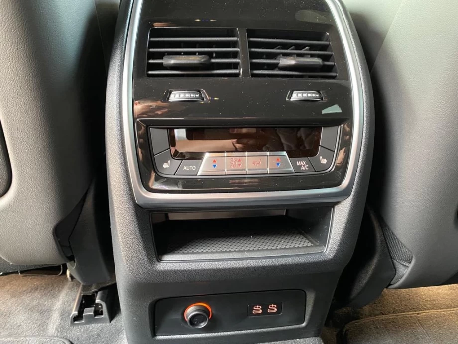 BMW XM XM 480 kW 653 CV