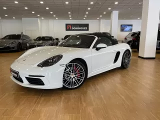PORSCHE 718 BOXSTER S