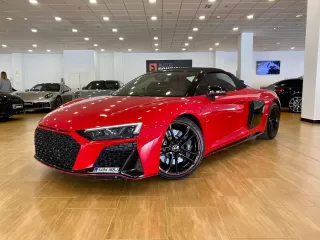 AUDI R8 Spyder V10 FSI perform. 419kW RWD S tr.
