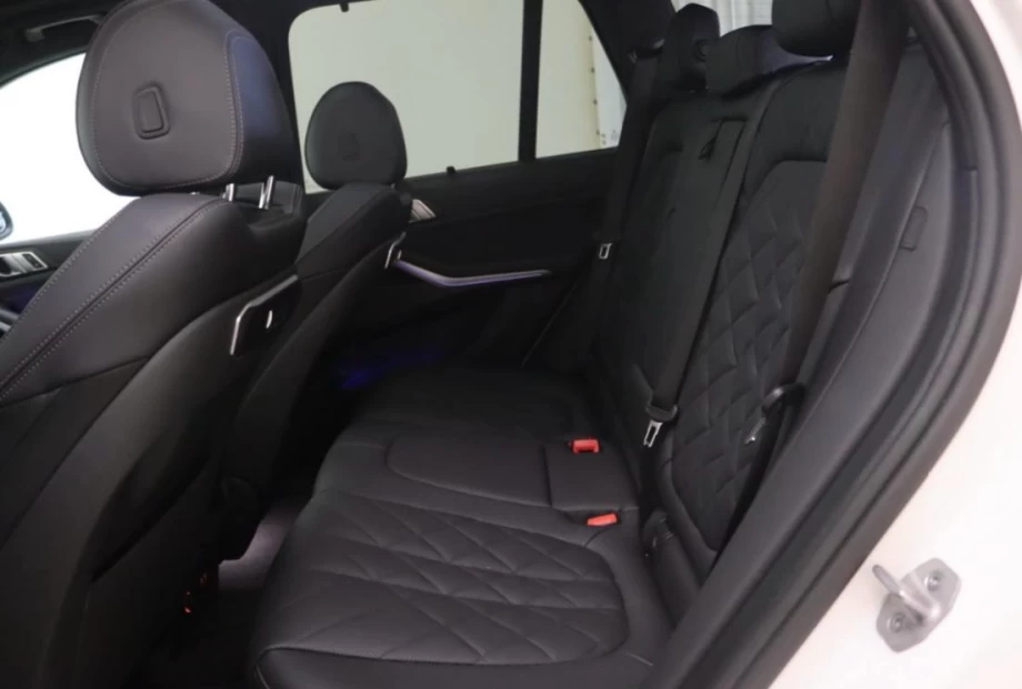 BMW X5 xDRIVE30d PACK M