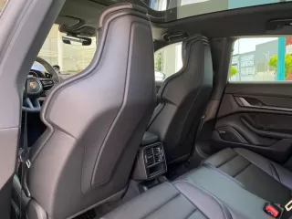PORSCHE Taycan Sport Turismo