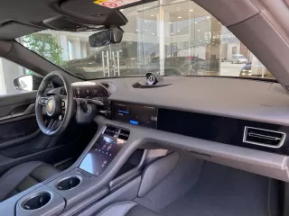 PORSCHE Taycan Sport Turismo