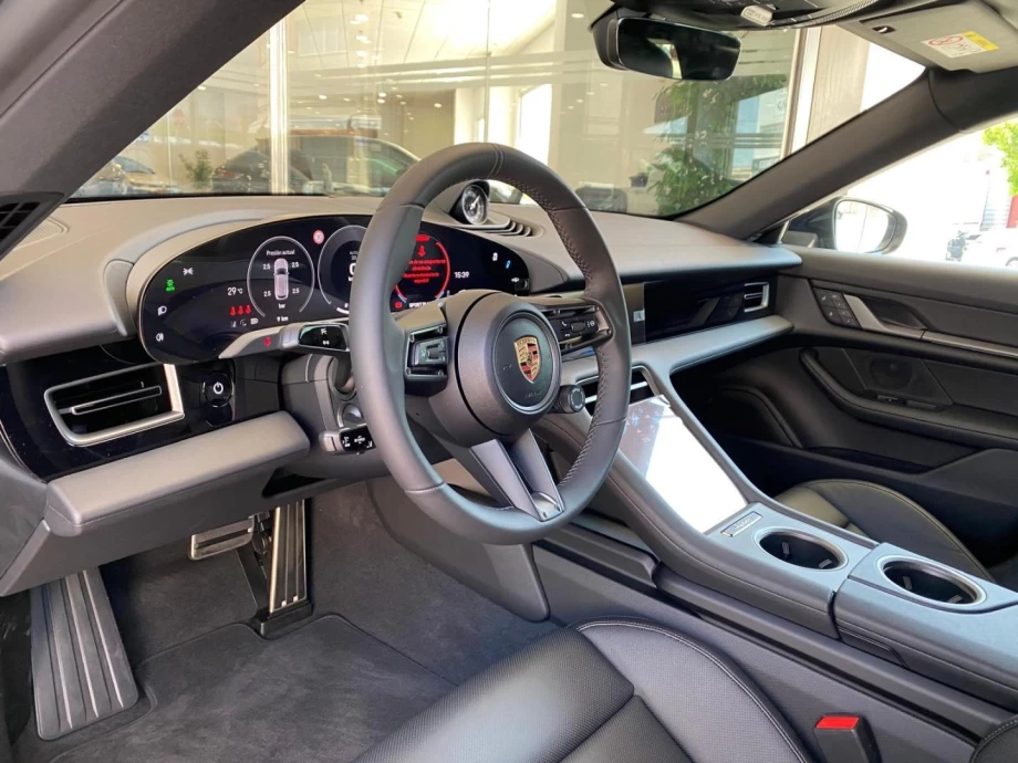 PORSCHE Taycan Sport Turismo