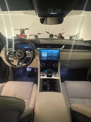 JAGUAR F-Pace 5.0 V8 SVR AWD AUTO