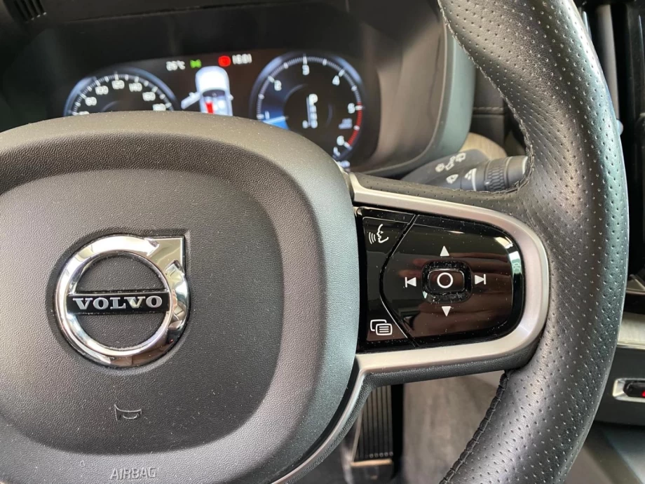 VOLVO XC60 2.0 D4 AWD Inscription Auto
