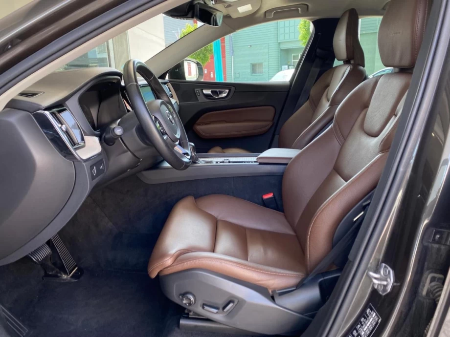 VOLVO XC60 2.0 D4 AWD Inscription Auto