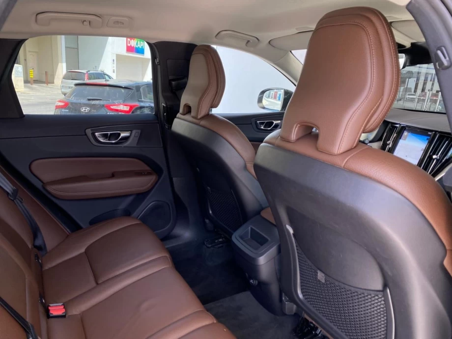 VOLVO XC60 2.0 D4 AWD Inscription Auto