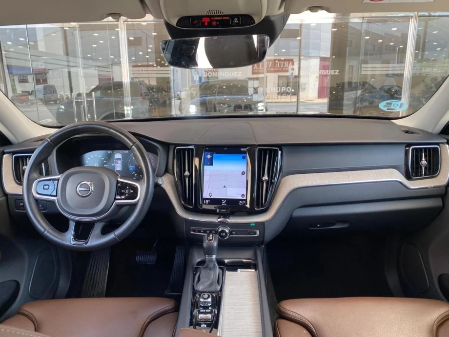 VOLVO XC60 2.0 D4 AWD Inscription Auto