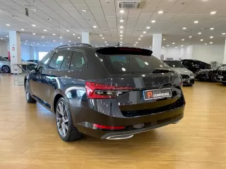SKODA Superb Combi Sportline 1.4 TSI iV PHEV DSG