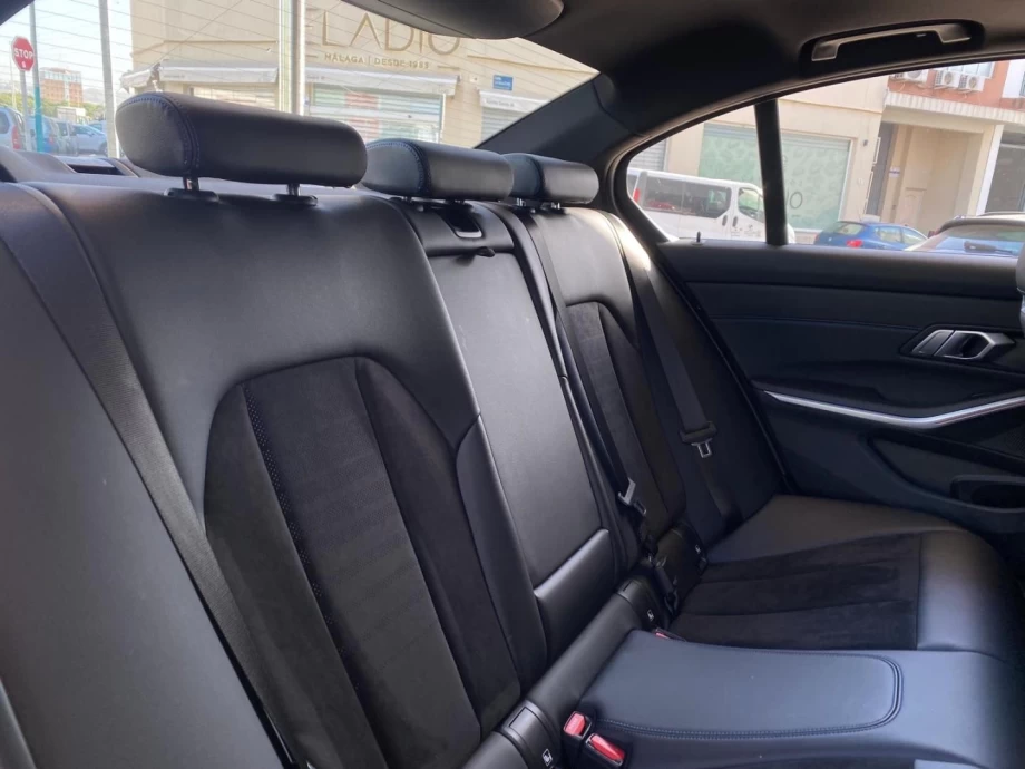 BMW Serie 3 320d Auto PACK M
