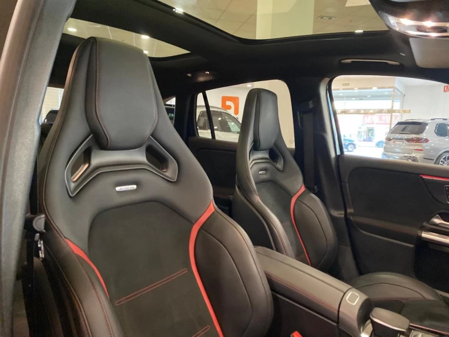 MERCEDES-BENZ GLA MercedesAMG GLA 45 S 4MATIC