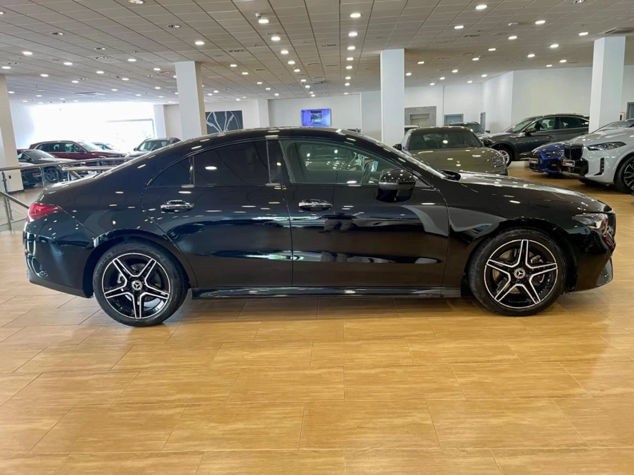 MERCEDES-BENZ CLA CLA 200 PACK AMG