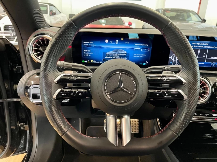 MERCEDES-BENZ CLA CLA 200 PACK AMG