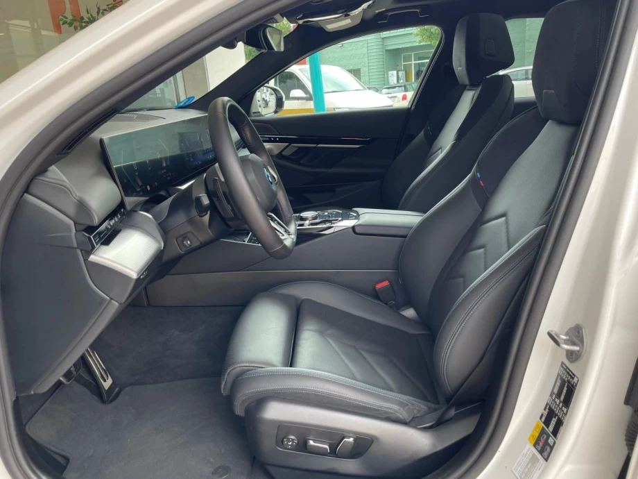 BMW Serie 5 530e PACK M