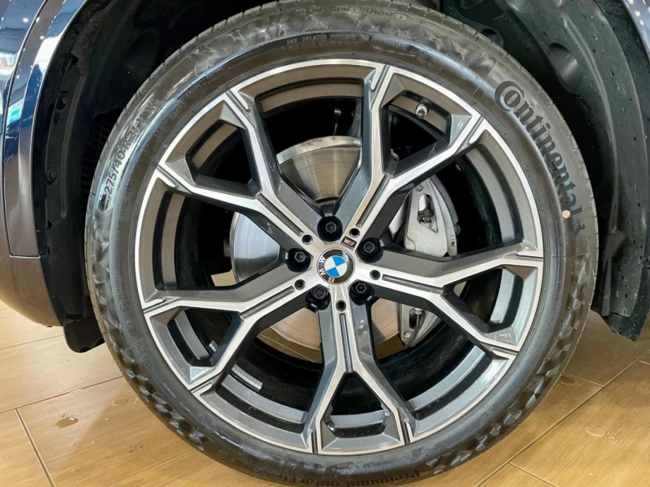 BMW X5 xDRIVE30d PACK M