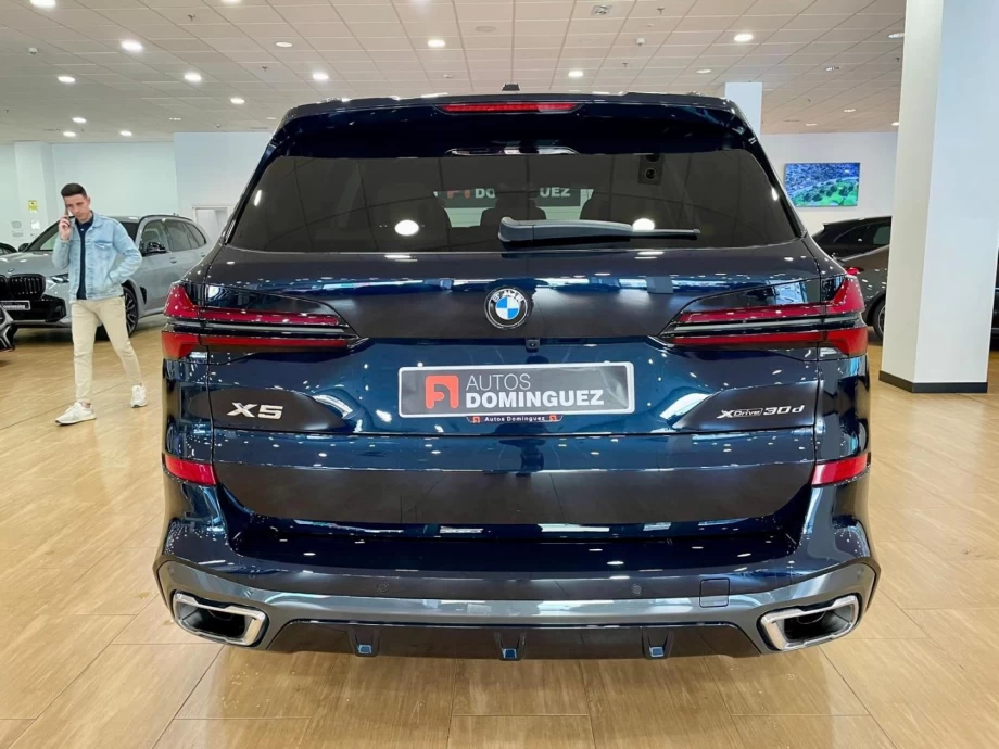 BMW X5 xDRIVE30d PACK M