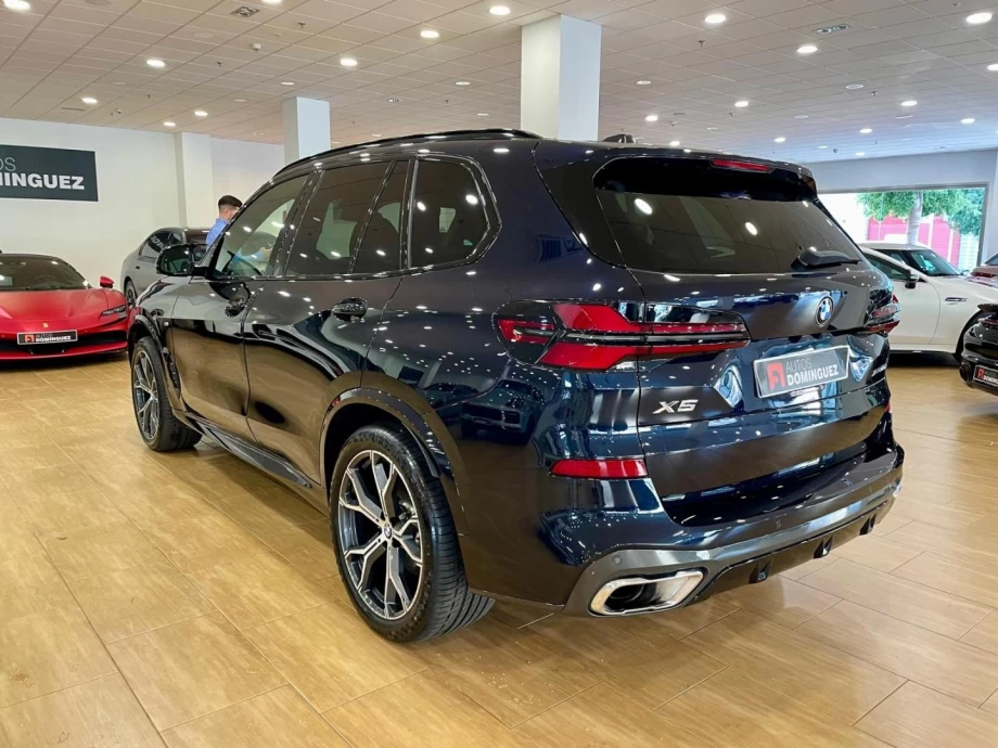 BMW X5 xDRIVE30d PACK M