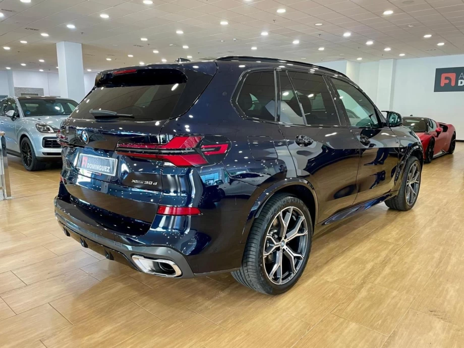 BMW X5 xDRIVE30d PACK M