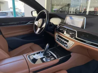 BMW Serie 7 745e PACK M