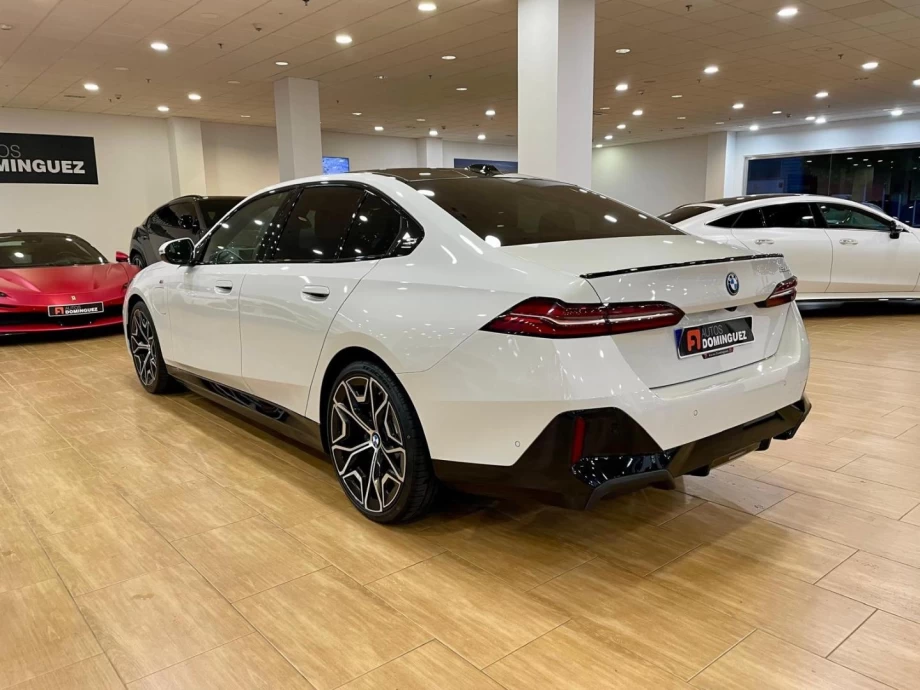 BMW Serie 5 530e PACK M