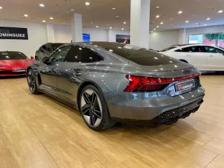 AUDI e-tron GT 60 quattro 350kw 476cv