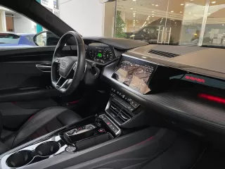 AUDI e-tron GT 60 quattro 350kw 476cv
