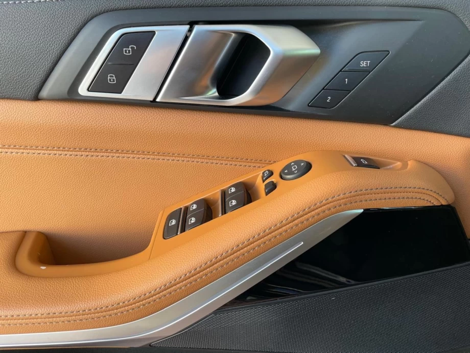 BMW X5 xDRIVE30d PACK M