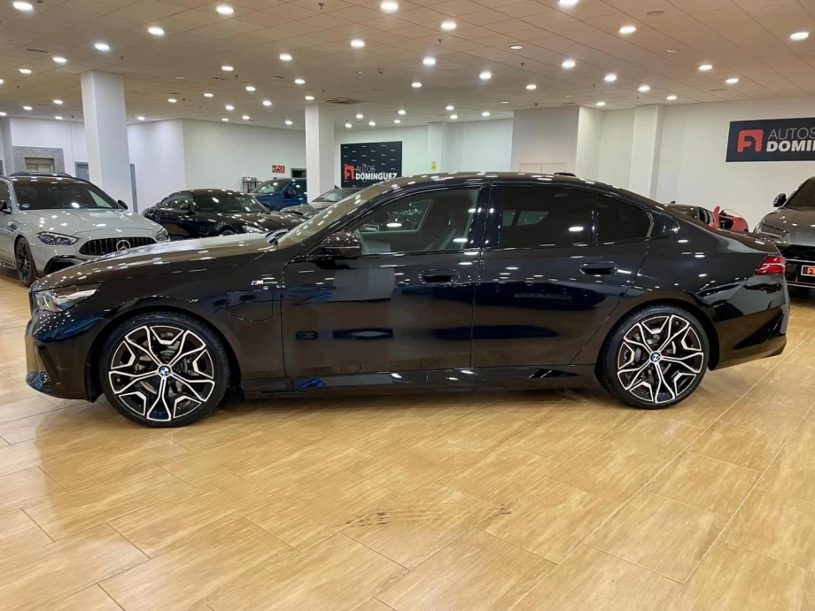 BMW Serie 5 530e PACK M