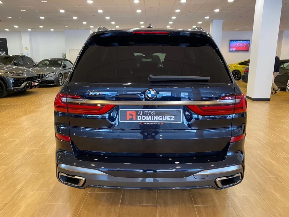 BMW X7 M50d
