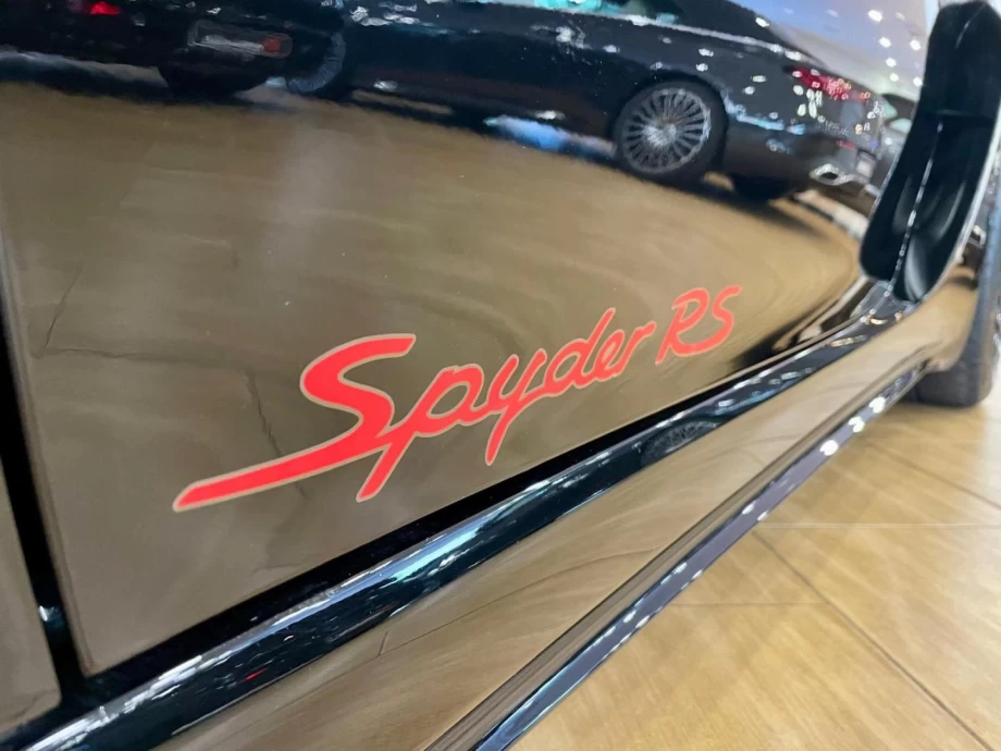 PORSHCE 718 BOXSTER SPYDER RS