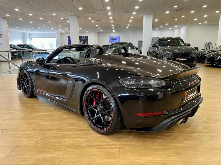 PORSHCE 718 BOXSTER SPYDER RS