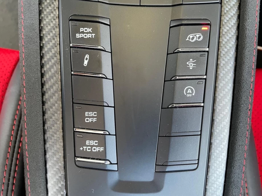 PORSHCE 718 BOXSTER SPYDER RS