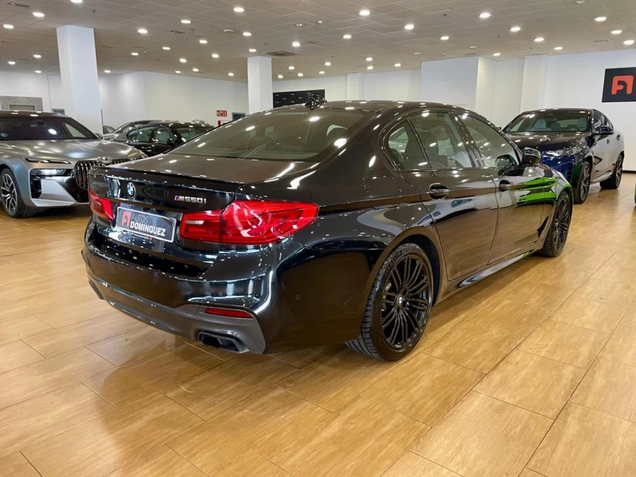 BMW Serie 5 M550i xDrive