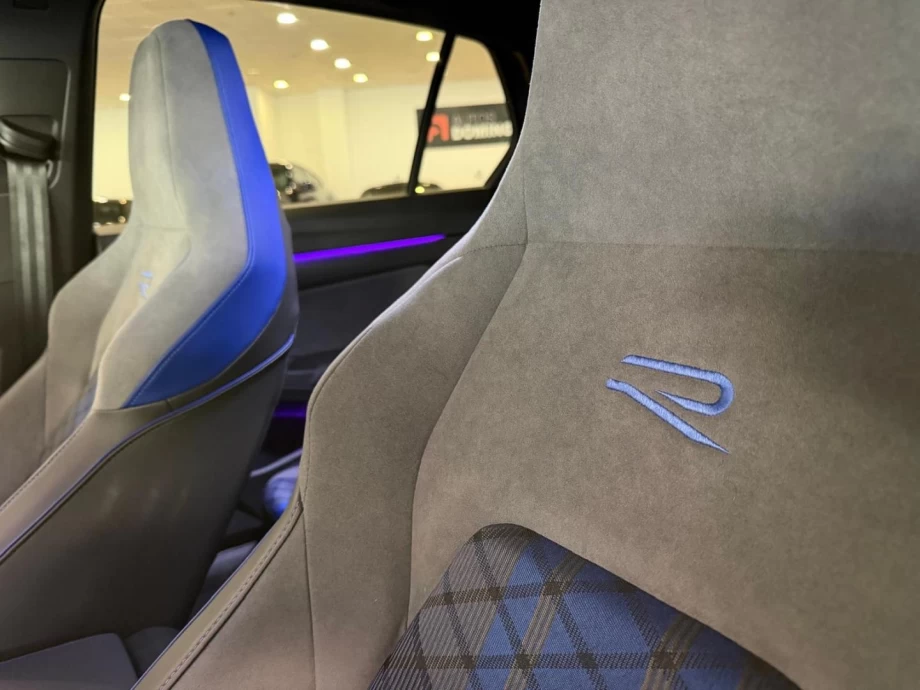 VOLKSWAGEN Golf R Black Edition 2.0 TSI 333CV DSG 4Mot