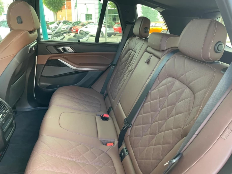 BMW X5 xDRIVE30d PACK M