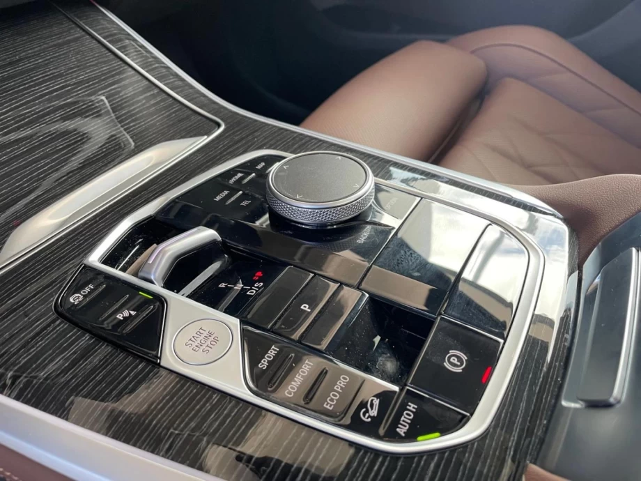 BMW X5 xDRIVE30d PACK M