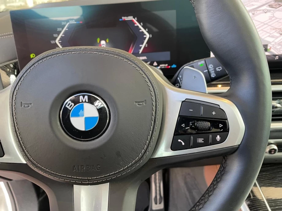 BMW X5 xDRIVE30d PACK M