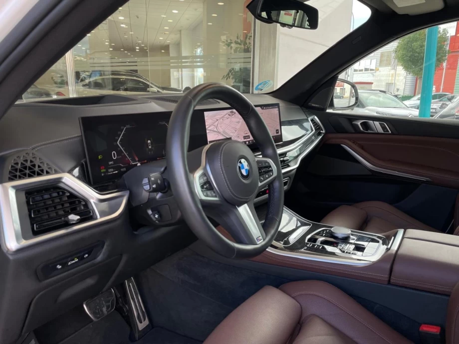 BMW X5 xDRIVE30d PACK M
