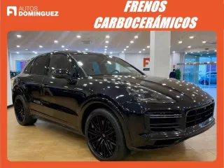 PORSCHE Cayenne Turbo