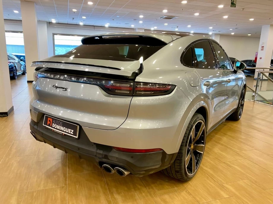 PORSCHE Cayenne Coupé
