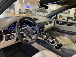 PORSCHE Cayenne Coupé