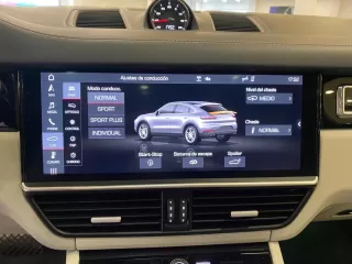 PORSCHE Cayenne Coupé