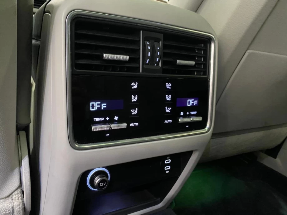 PORSCHE Cayenne Coupé