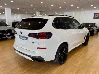 BMW X5 xDRIVE30d PACK M
