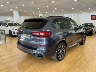 BMW X5 xDRIVE30d PACK M