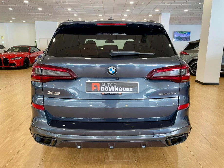 BMW X5 xDRIVE30d PACK M