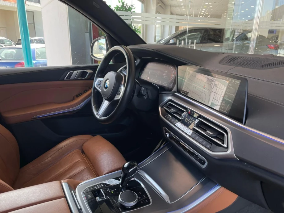 BMW X5 xDRIVE30d PACK M