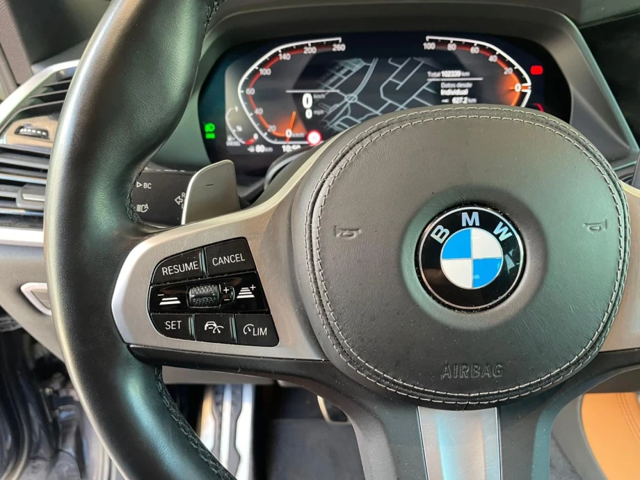 BMW X5 xDRIVE30d PACK M