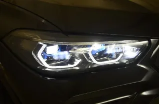 BMW X6 M50i