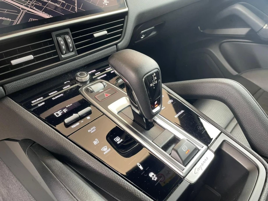 PORSCHE Cayenne Coupé EHybrid